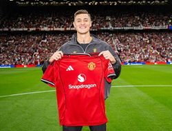 Resmi Bergabung, Benjamin Sesko Antusias Sambut Masa Depan Manchester United