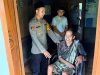 Bantuan Kursi Roda dari Polres OKU Selatan Hadirkan Harapan bagi Warga Desa Tanjung Jaya